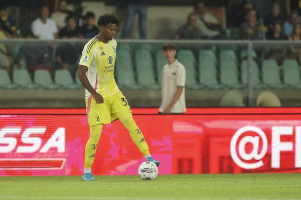 意甲尤文左后卫卡巴尔积极恢复，计划国际赛后重返赛场